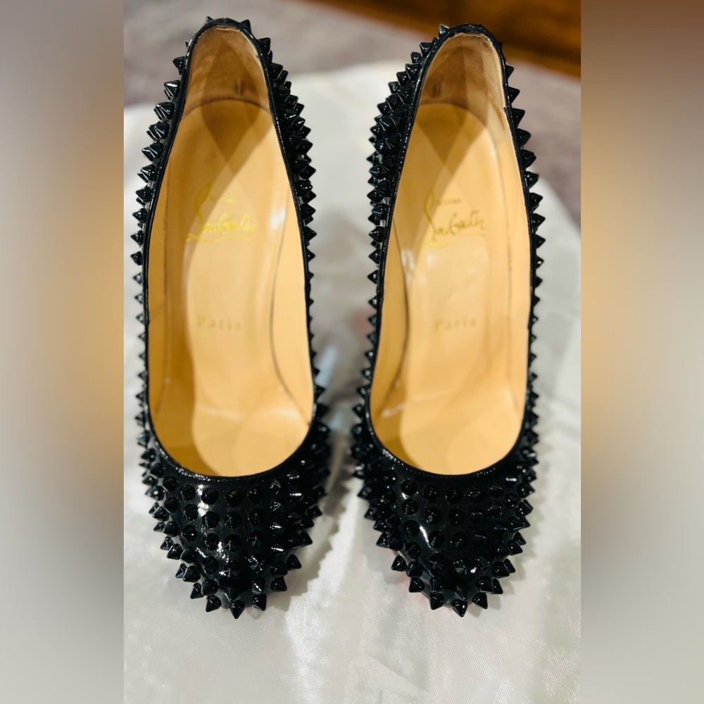 CHRISTIAN LOUBOUTIN Spiked Patent Leather Pumps